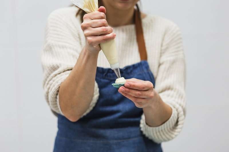 Jetzt Spritzbeutel kaufen und dekorieren