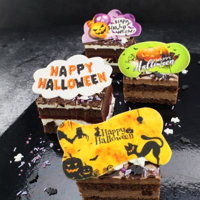  dessert with cute halloween-auflger  Dessert mit niedlichen Halloween-auflger